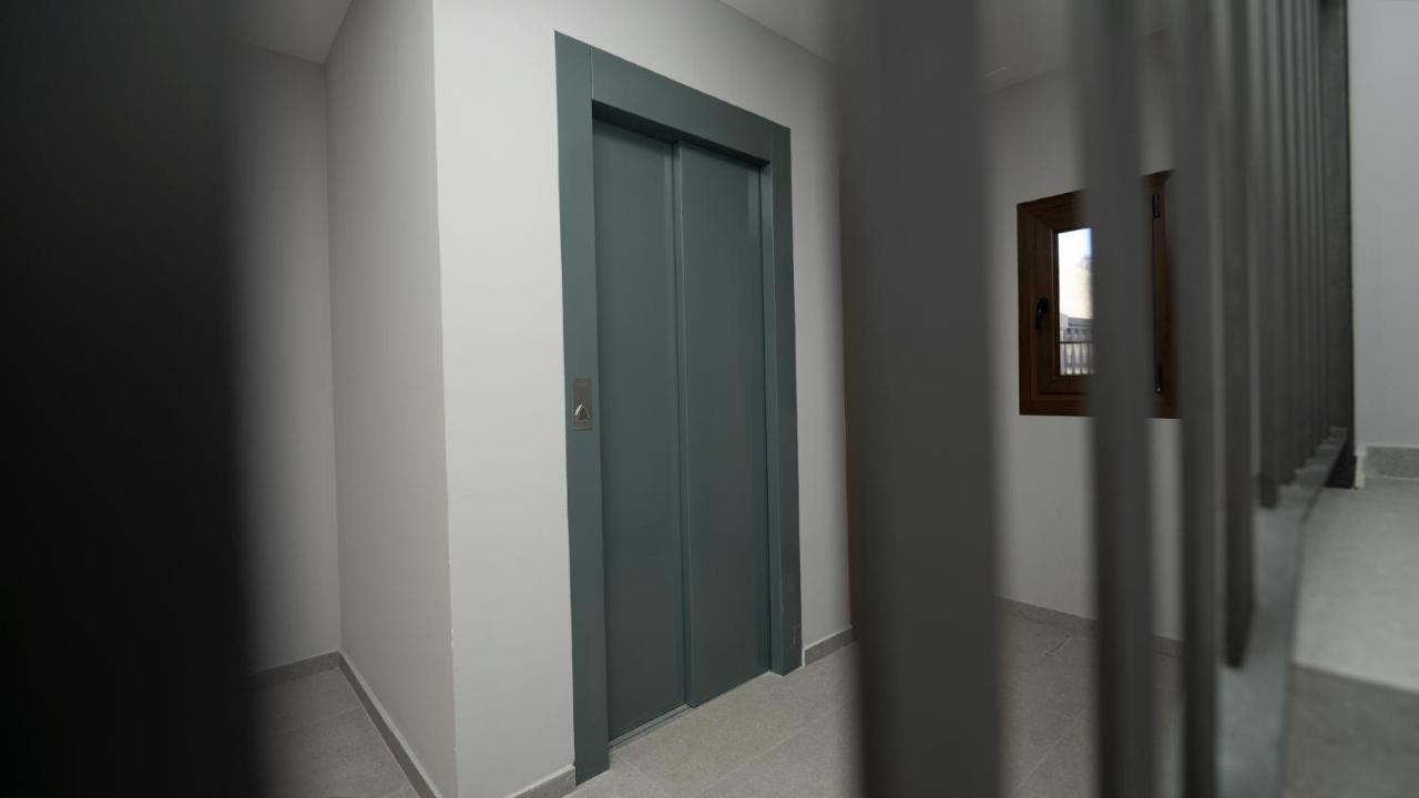 Apartamentos Puerta De Occidente Cornellana Exterior photo
